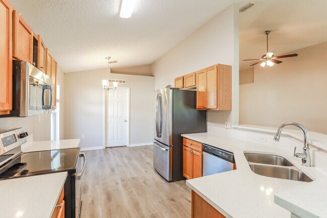 Building Photo - 1812 Norseman Ct