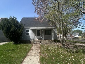 Building Photo - 2060 Champaign Rd