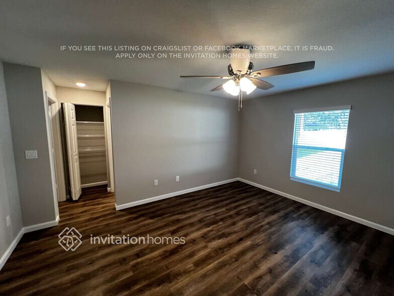 Building Photo - 807 SW California Blvd