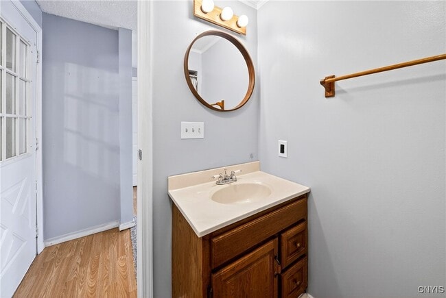 Building Photo - 310 Midwood Dr