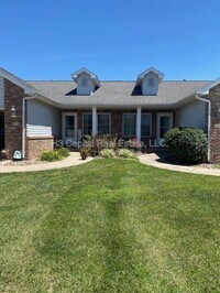 Building Photo - 55 Crimson Ct