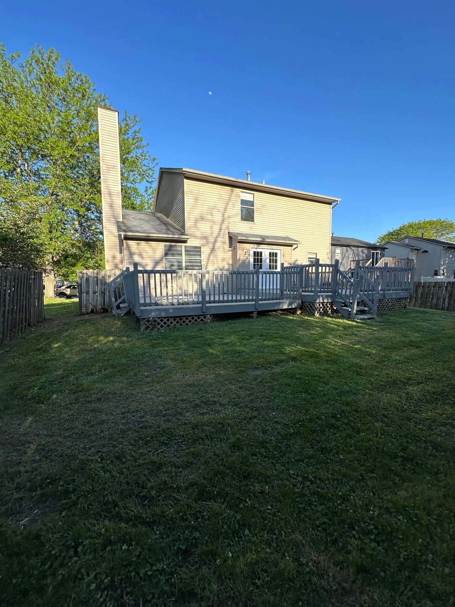Building Photo - 3303 Windridge Dr