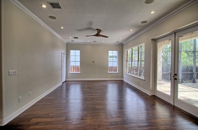 Building Photo - 5908 S Switzer Ave