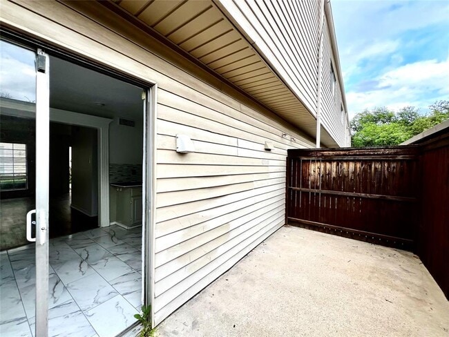 Building Photo - 3008 Brockbank Ct