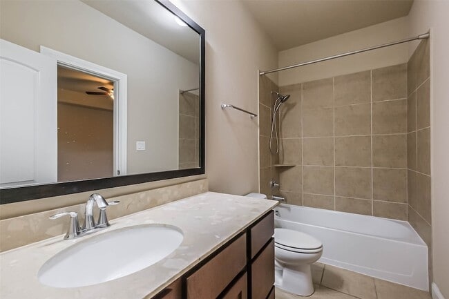 Building Photo - 6011 Kansas St