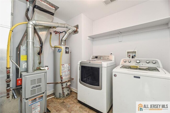 Building Photo - 2602 Cypress Ln