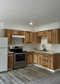 Building Photo - Duben