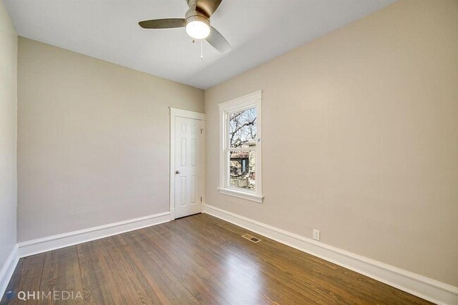 Building Photo - 2134 Atchison Ave