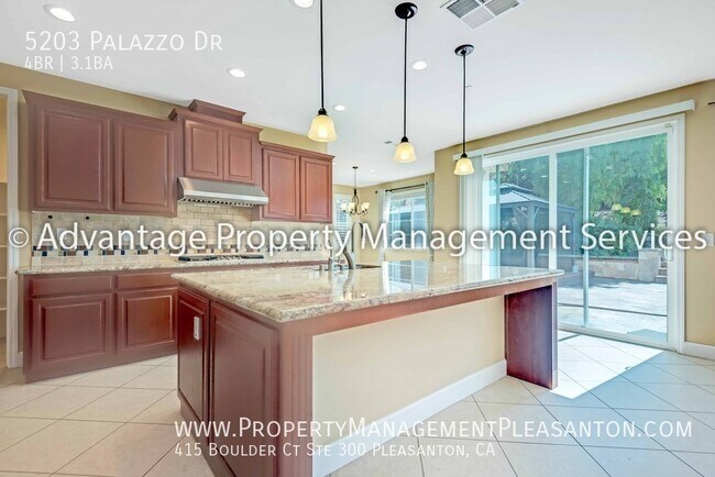 Building Photo - 5203 Palazzo Dr