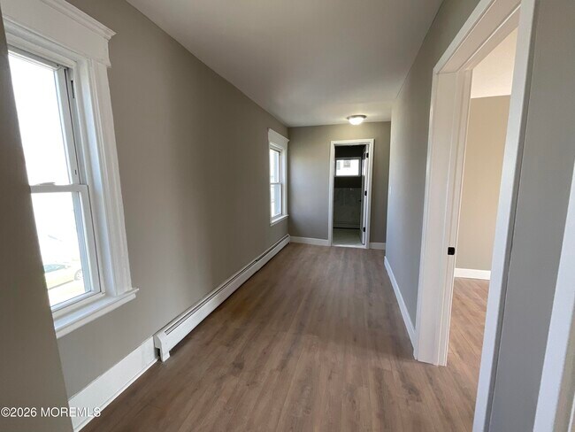 Building Photo - 1015 Mattison Ave