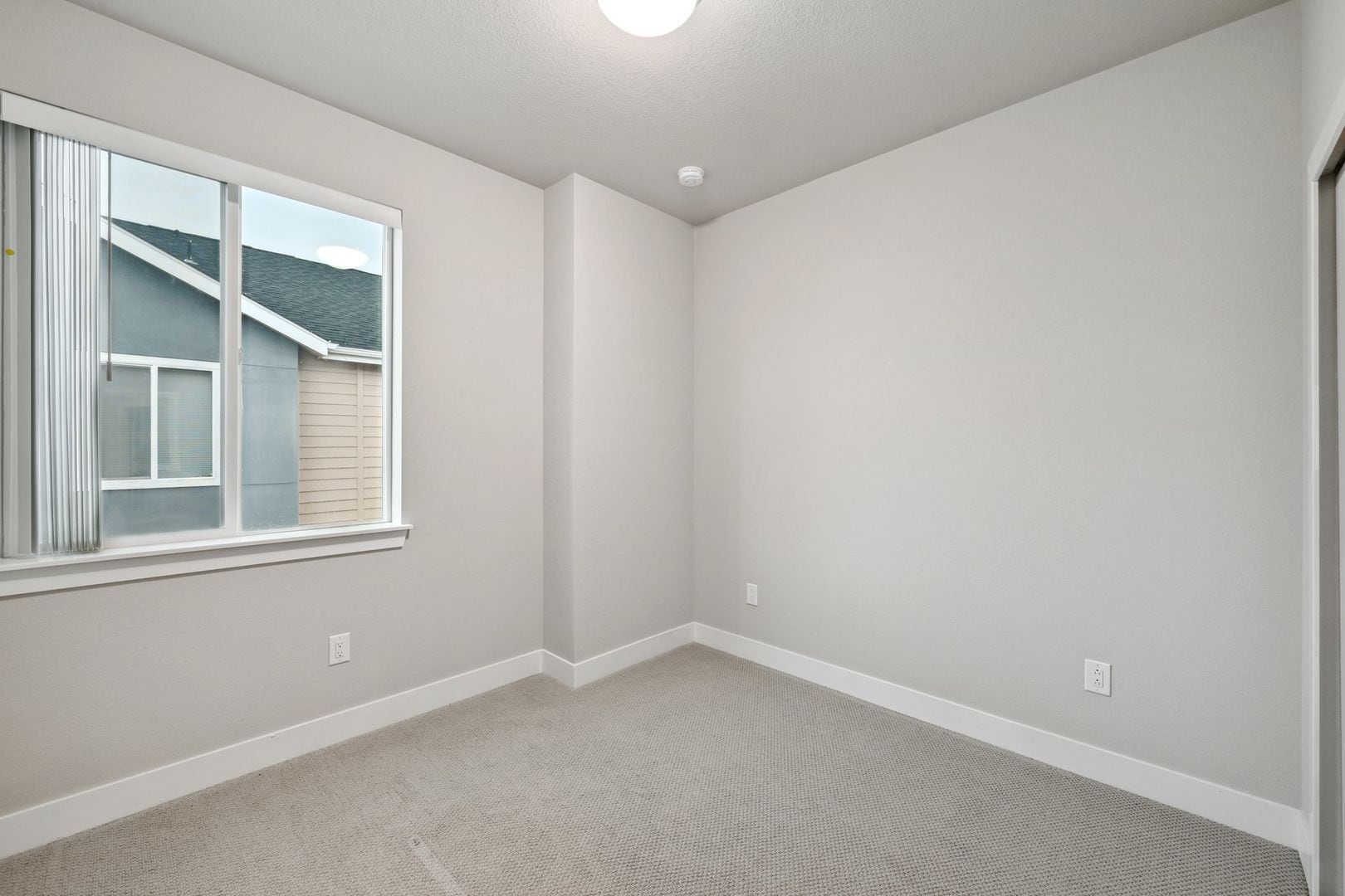 Building Photo - 6719 S Tempe Ct