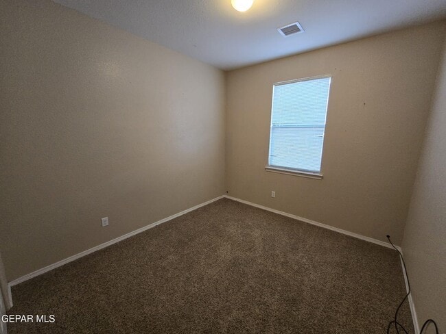 Building Photo - 14275 Ranier Point Dr