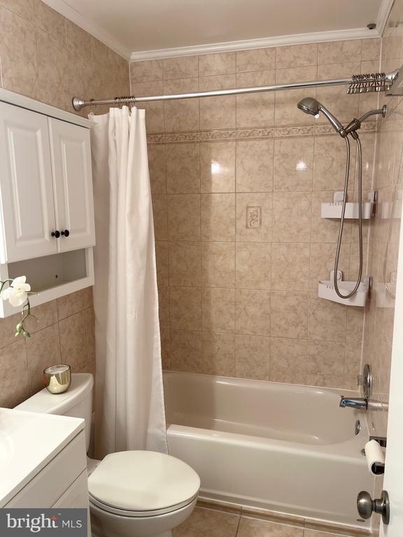 Building Photo - 14441 Turin Ln