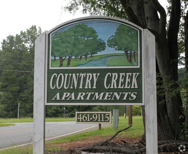 Building Photo - Country Creek Apartments