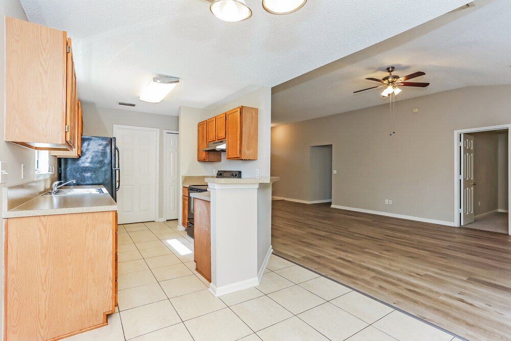 Building Photo - 7676 Arancio Dr