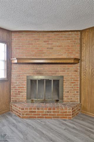 Building Photo - 3718 Brookhollow Dr