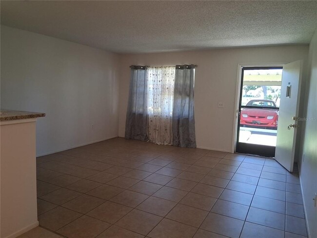 Building Photo - 2357 Walton Cir