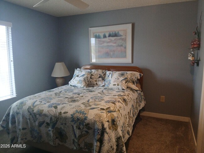 Building Photo - 9702 W Campana Dr