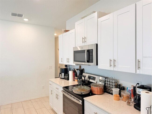 Building Photo - 11244 Linden Depot Rd