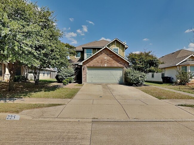 Primary Photo - BEAUTIFUL HOME IN BURLESON ISD!