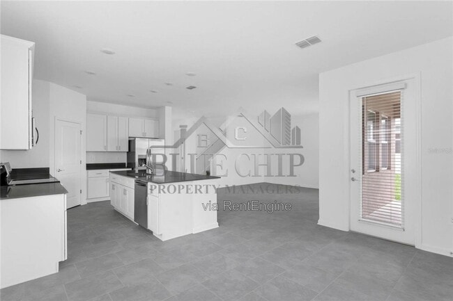 Building Photo - 2060 Shaggy Fisher Dr