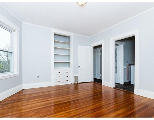 Building Photo - 15 Faulkner St