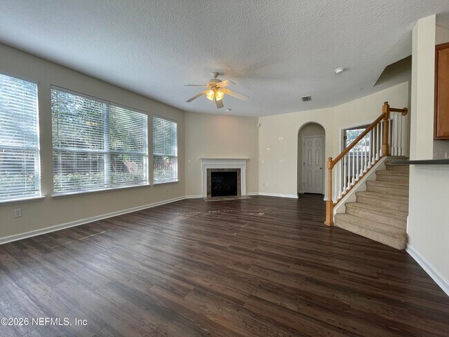 Building Photo - 3125 E Banister Rd