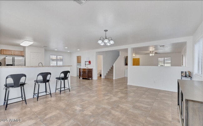 Building Photo - 2343 E Meadow Land Dr