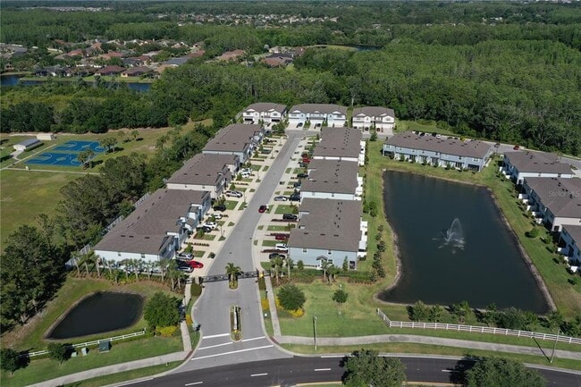 Building Photo - 19630 Shady Oak Dr