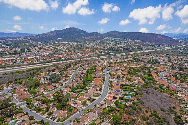 Building Photo - 4 Bed | 3 Bath | 1,979 Sq. Ft. | Stunning ...