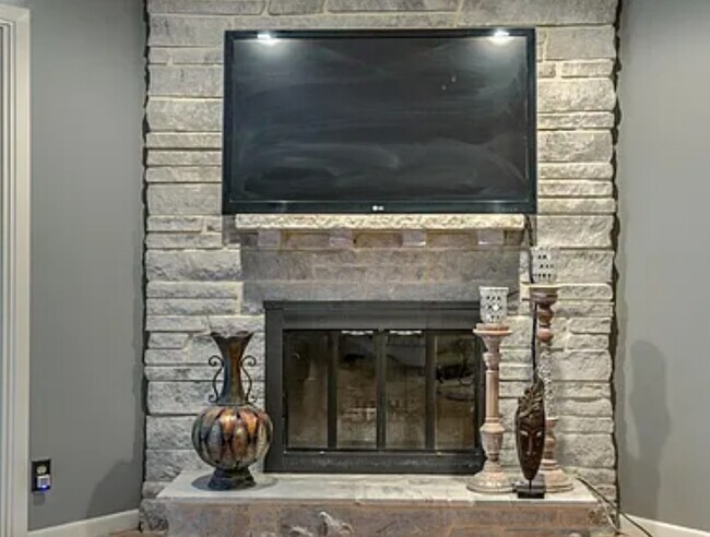 Gas start wood burning fireplace - 2805 Ponca St