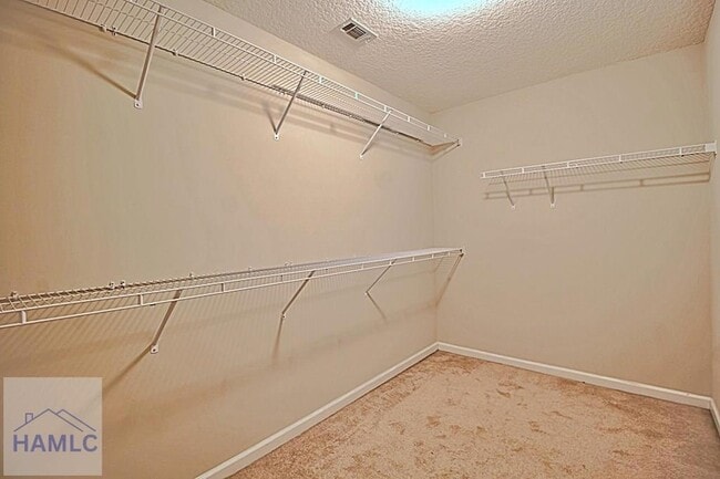 Building Photo - 1301 Windrow Dr