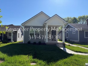 Building Photo - 4521 Norwaldo Ave