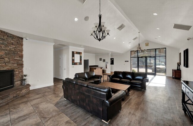 Building Photo - 13645 Mt Cortina Way