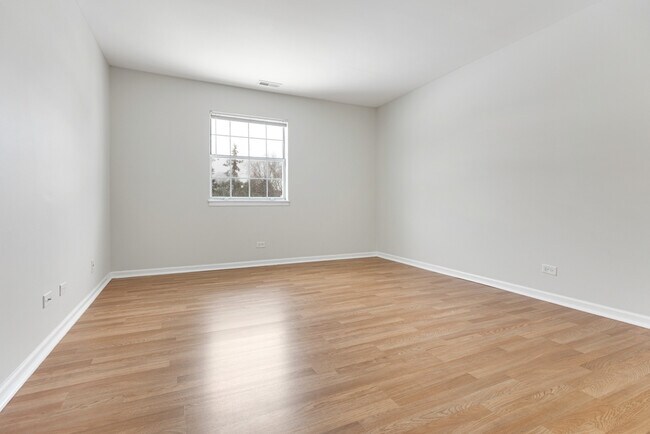 Building Photo - 86 N Victoria Ln