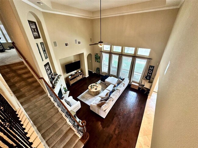 Building Photo - 10314 Hatcher Dr