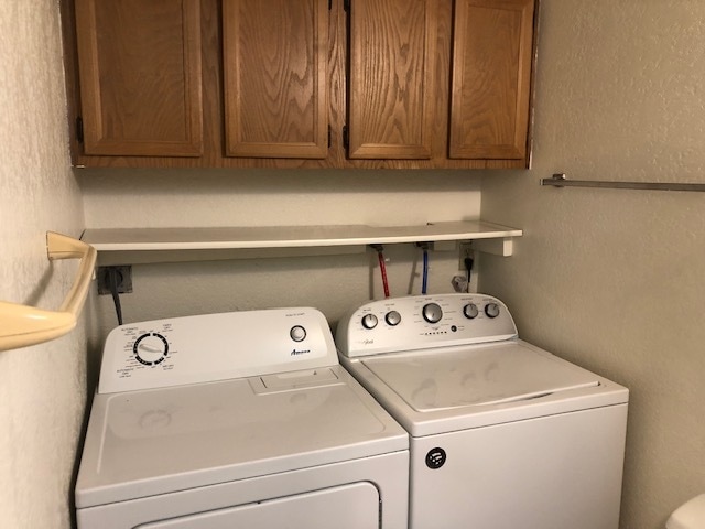 Building Photo - 80 W 880 N