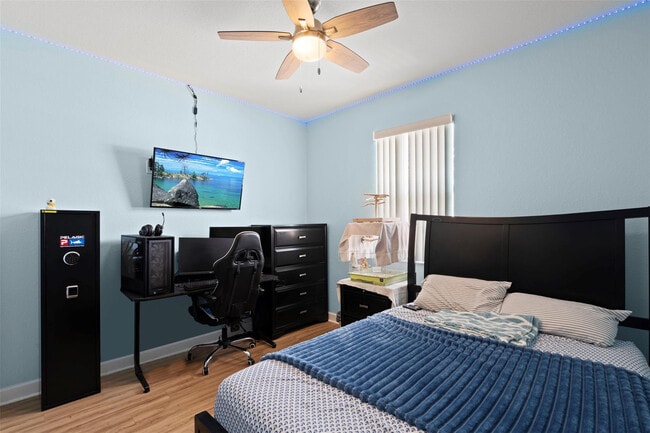 Building Photo - 9467 SW Merlin Ct