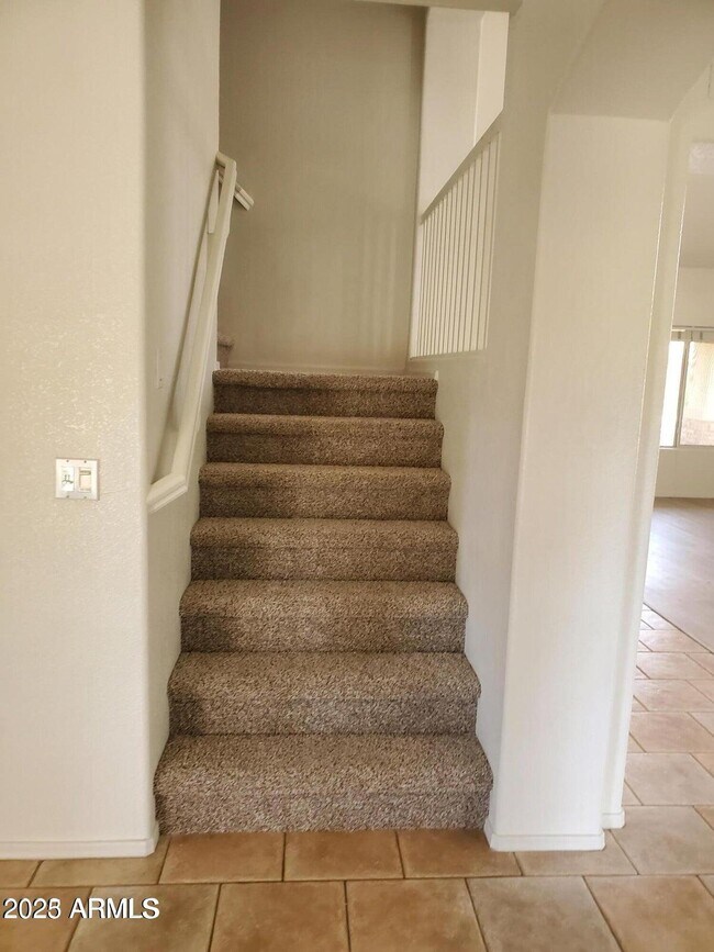 Building Photo - 1853 E Shannon St