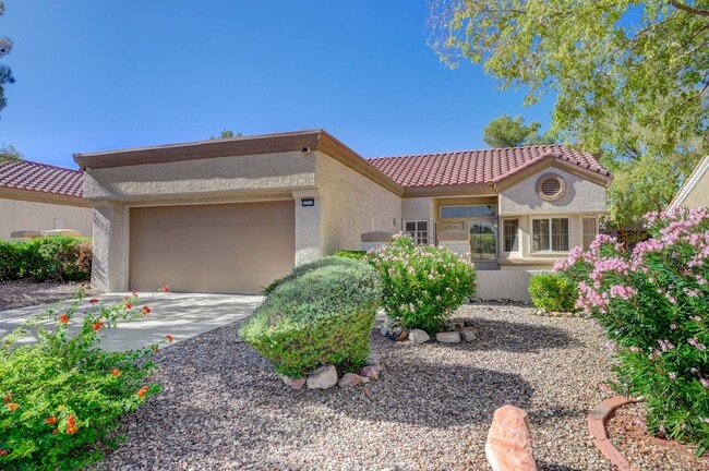 Building Photo - 55+ Age Restricted Sun City Summerlin! 2 BED + 2 BATH + 2 CAR GARAGE!