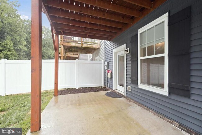Building Photo - 12260 Haydon Pl