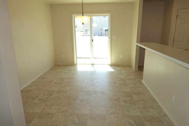 Building Photo - New 3-Bedroom Home in Kuna!