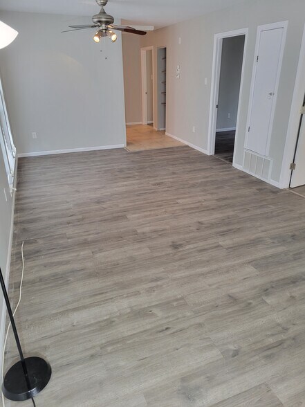 Building Photo - 5222 N 20th St