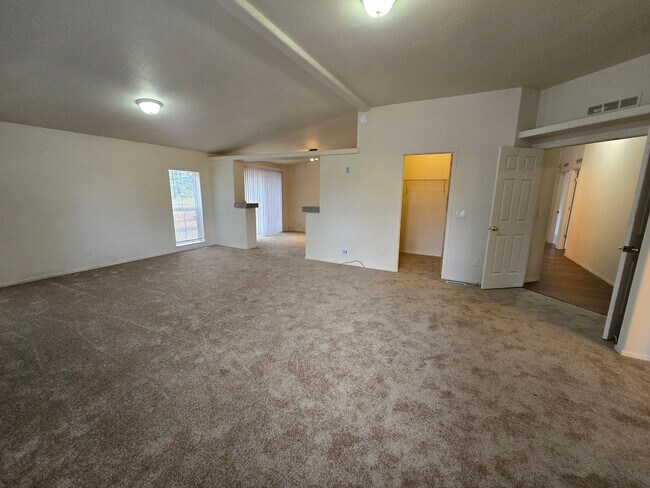 Building Photo - 4161 W Foothill Dr