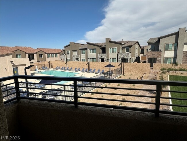 Building Photo - 2552 Venetia Pointe St