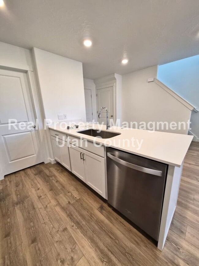 Building Photo - 1322 S 3540 E