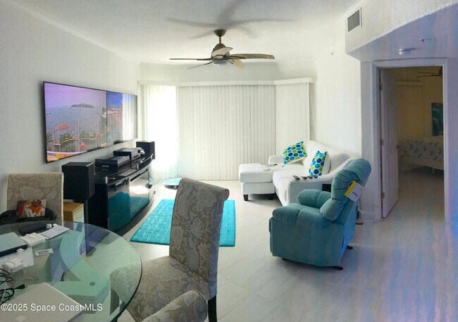 Building Photo - 2035 Jimmy Buffett Mem Hwy