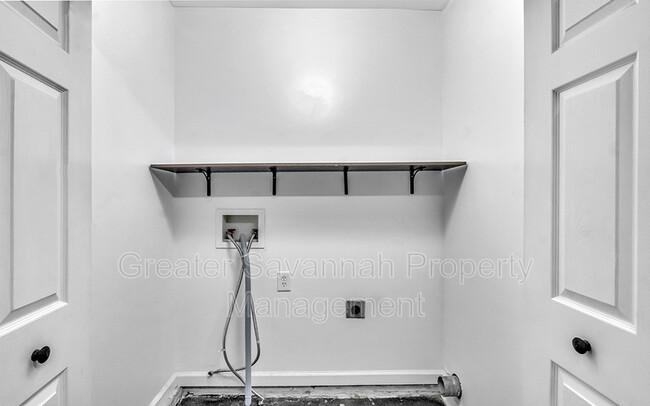 Building Photo - 132 Rocking Horse Ln
