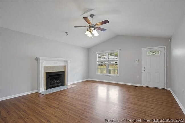 Building Photo - 366 Colonial Hills Dr