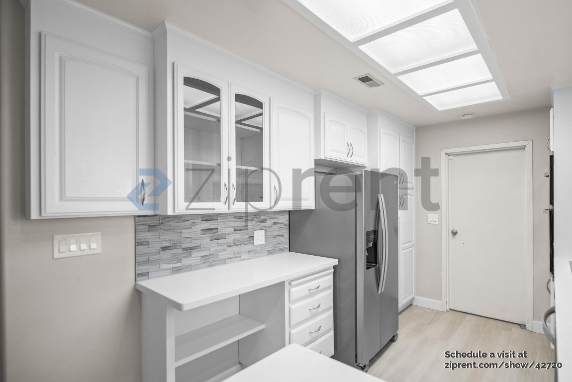 Building Photo - 4046 Alvarado St